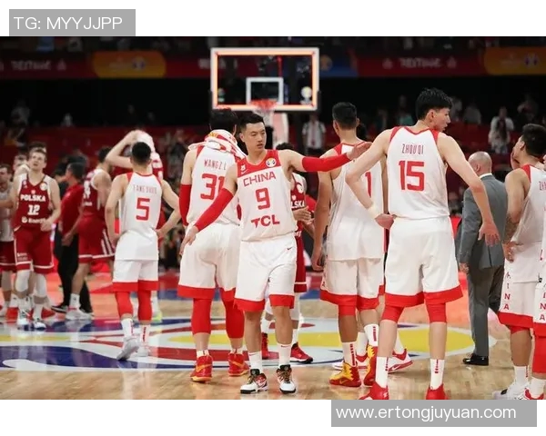 深圳篮球队在世界杯积分榜上以52分稳居首位展现强劲实力