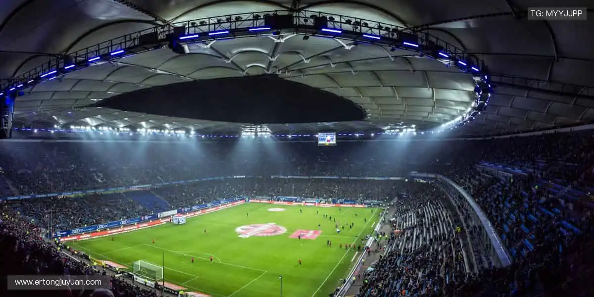 📱【指尖掌控】一键切换赛场，精彩永不缺席！